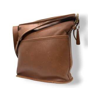 Coach Old Shoulder Bag Crossbody Leather Brown Camel Gold Hardware Women's 41...